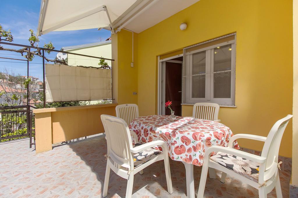 Apartment Oleander Mali Lošinj Zewnętrze zdjęcie